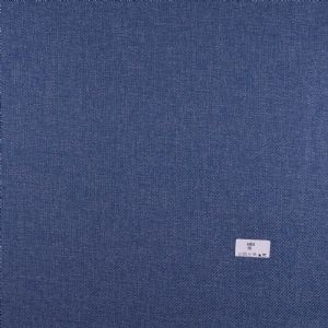 Aria, doğal dokusu ve geniş renk seçenekleriyle hem modern hem klasik dekorasyonlara sıcaklık, zarafet ve dayanıklılık kazandıran döşemelik kumaştır.