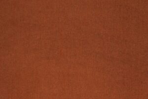 ALEGA, geometrik deseni ve güçlü dokusuyla mekânlara modern ve enerjik bir atmosfer katar. Estetik ve dayanıklı döşemelik kumaş seçeneği.